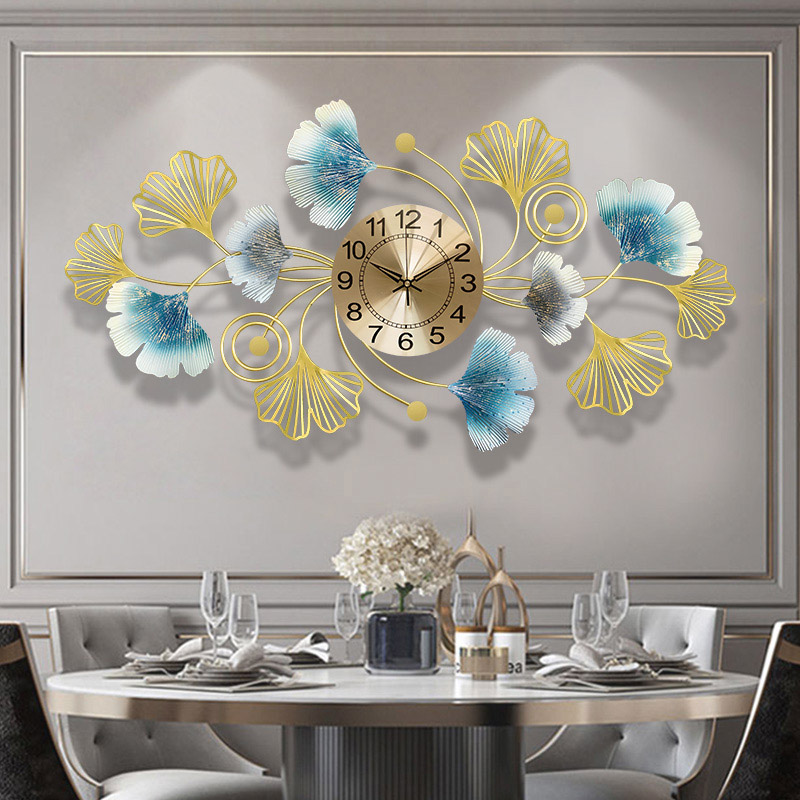 Resin Art Wall Clock - Simple Creative Metal Wall Clock, Mute