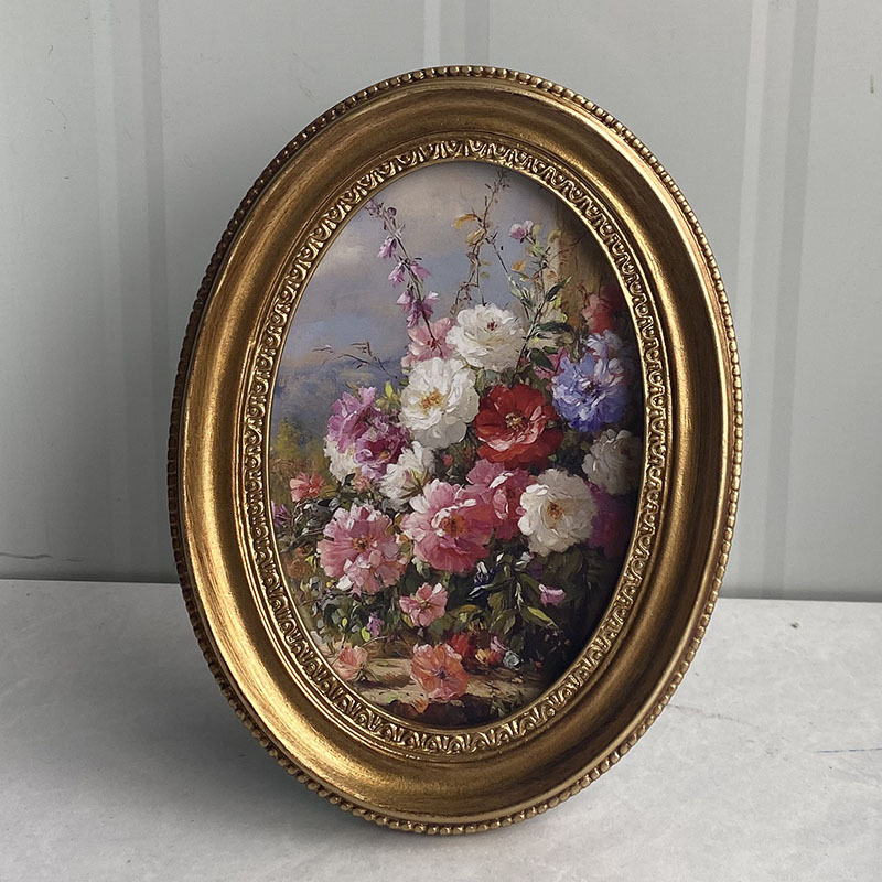 Vintage European Relief Golden - Resin Art Gallery recension och pris