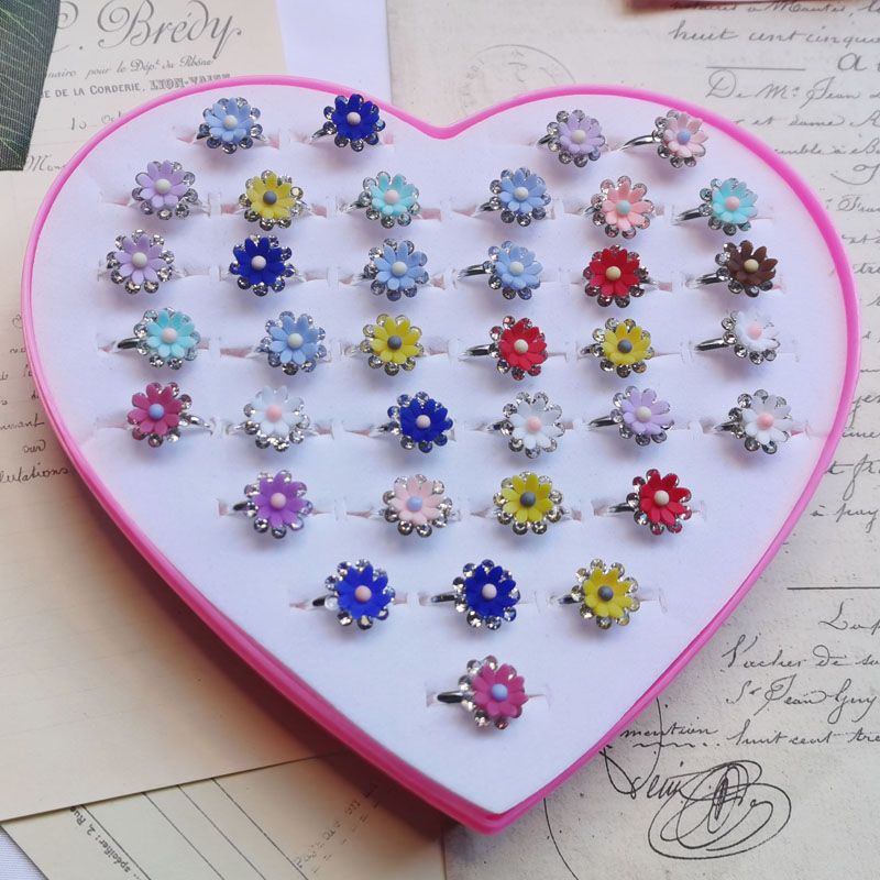10pcs/Lot Cute Children's Cart - Resin Art Ring recension och pris